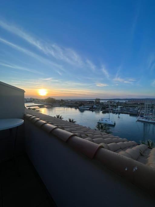Appartement Terrasse Belle Vue En Duplex Parking Sète Extérieur photo